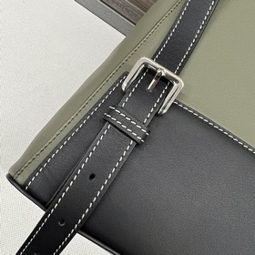 Loewe  Новая коллекция рюкзаков Goya