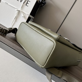 Loewe  Поступили новые рюкзаки  Mil