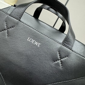 Новая сумка Loewe Puzzle Fold Duffle и