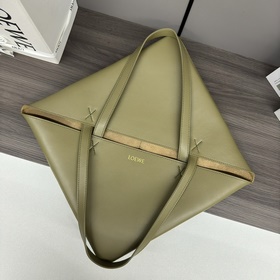 Новая большая сумка Puzzle Fold от Loe
