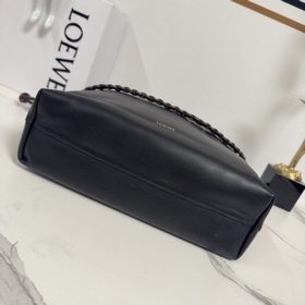 Сумка-тоут Loewe Flamenco Purse из мяг