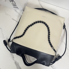 Сумка-тоут Loewe Flamenco Purse из мяг