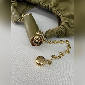 Loewe  Сумка Squeeze среднего размера