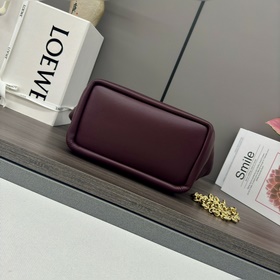 Loewe  Сумка Squeeze из кожи наппа, м