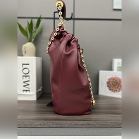 Loewe  Сумка Squeeze среднего размера