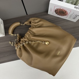 Loewe  Сумка Squeeze среднего размера