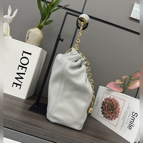 Loewe  Сумка Squeeze из кожи наппа, м