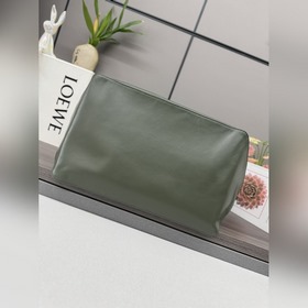 Сумка Loewe Fold Shopper из телячьей к