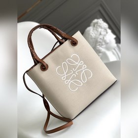 Loewe Amazona mini — новая версия сум