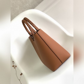 Loewe Новая сумка-тоут с принтом Anag