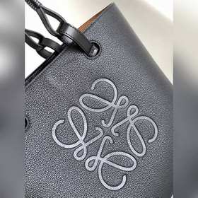 Loewe Новая сумка-тоут с принтом Anag