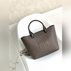 Loewe Новая сумка-тоут с принтом Anag