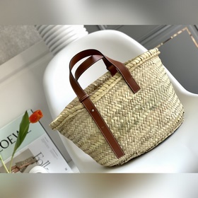 Loewe Плетеная корзина среднего разме