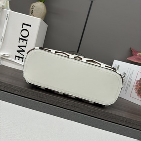 Loewe  Маленькая сумка-тоут из перфор
