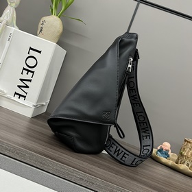 Loewe  Новая модель рюкзака Anton Sl