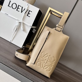 Loewe  Поступила новая модель вертик