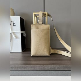 Loewe  Поступила новая модель вертик