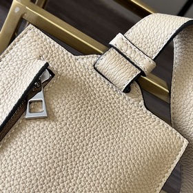 Loewe  Поступила новая модель вертик
