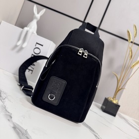 Сумка Loewe Flex Sling из канваса и за