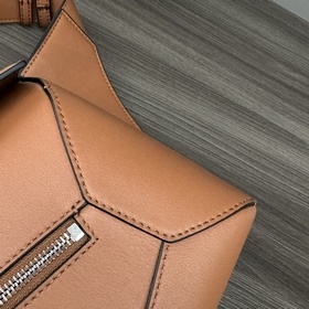 Loewe  Новая версия Новая модель Мал