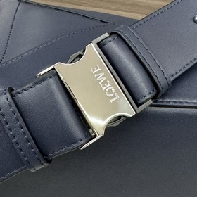 Loewe  Новая версия Новая модель Мал