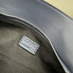 Loewe  Новая версия Новая модель Мал