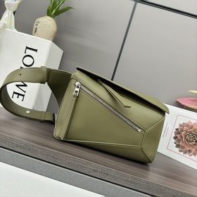 Loewe  Новая версия Новая модель Мал