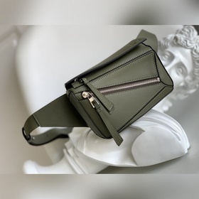 Loewe Новая классическая сумка-поясна