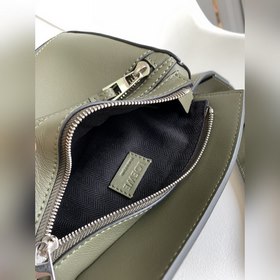 Loewe Новая классическая сумка-поясна
