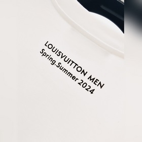 LV  Футболка для персонала показа Lo