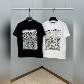 LV  Футболка с короткими рукавамиз в