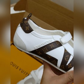 Новинка в продаже： женские* кроссовки