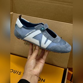 Новинка в продаже： женские* кроссовки