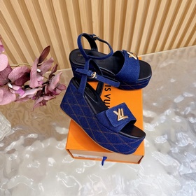 Новая коллекция Louis Vuitton весна-ле