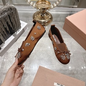 Новая коллекция MIUMIU весна-лето 2026