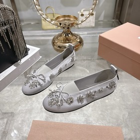 Новая коллекция MIUMIU весна-лето 2026