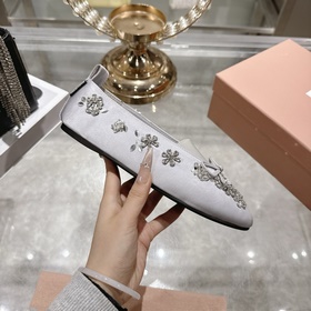Новая коллекция MIUMIU весна-лето 2026