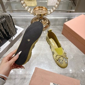Новая коллекция MIUMIU весна-лето 2026