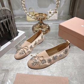 Новая коллекция MIUMIU весна-лето 2026
