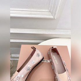 Miu 26SS — новая коллекция весна-лето 
