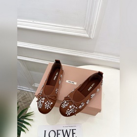 Miu 26SS — новая коллекция весна-ле