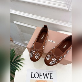 Miu 26SS — новая коллекция весна-ле