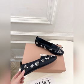 Miu 26SS — новая коллекция весна-ле