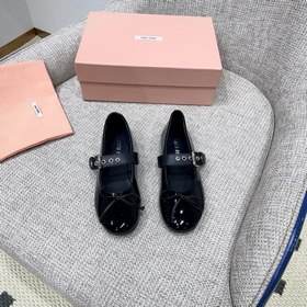 G069 Miu 26SS — новинка ранней весны：