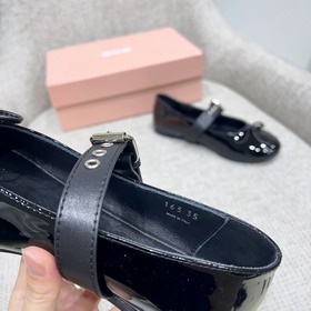 G069 Miu 26SS — новинка ранней весны： 