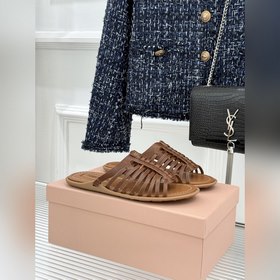 Новая модель Miu 26WF — ажурные босоно