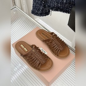 Новая модель Miu 26WF — ажурные босоно