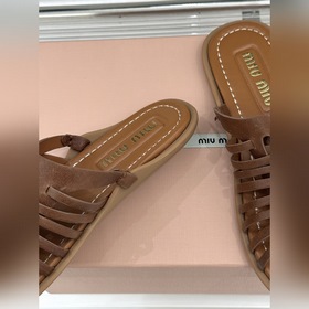 Новая модель Miu 26WF — ажурные босоно