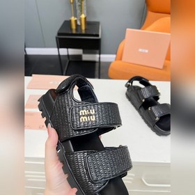 miu2026 — новейшая популярная модель п