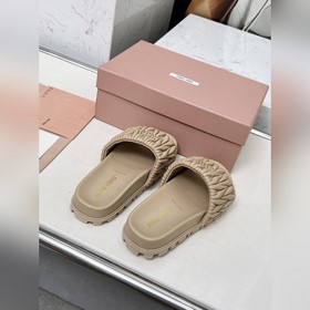 miumiu2026 — новейшая хитовая модель п